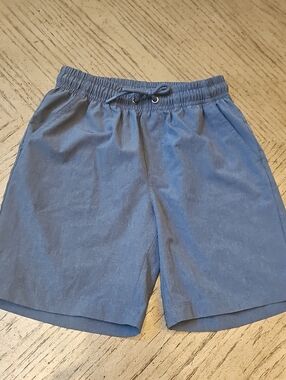 Gray Elastic Waist Shorts Size 10 Bixby